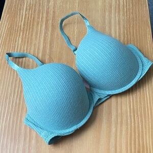 Victoria’s Secret Sage Green T-Shirt Push Up Full Coverage Underwire Bra 36D